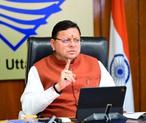 मुख्यमंत्री पुष्कर सिंह धामी ने सचिवालय में सड़क सुरक्षा परिषद की बैठक की