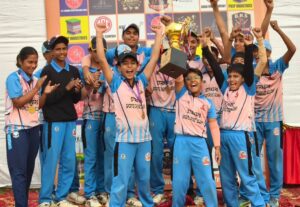 तीसरे पुष्पा मेमोरियल अंडर-13 क्रिकेट टूर्नामेंट का ख़िताब स्ट्राइकर स्पोर्ट्स क्रिकेट अकैडमी ने जीता